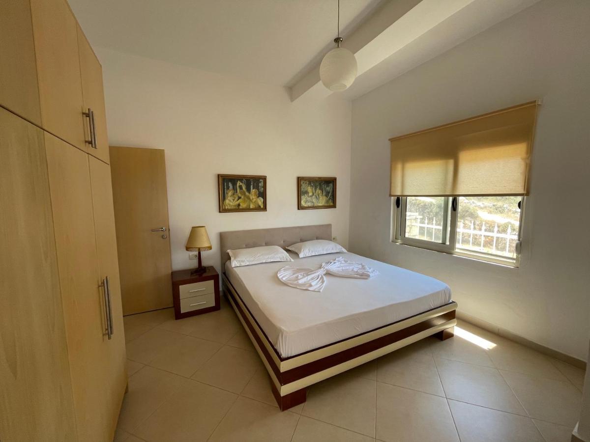 Apartments On The Beach Σαράντα Εξωτερικό φωτογραφία