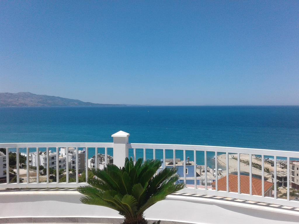 Apartments On The Beach Σαράντα Εξωτερικό φωτογραφία