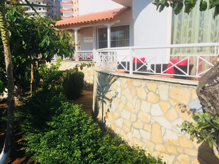Apartments On The Beach Σαράντα Εξωτερικό φωτογραφία
